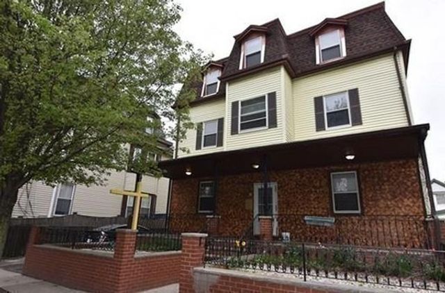 54 Pinckney St 1, Somerville, MA 02145