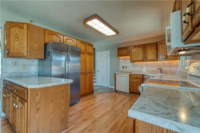 8409 E 85th Street, Raytown, MO 64138