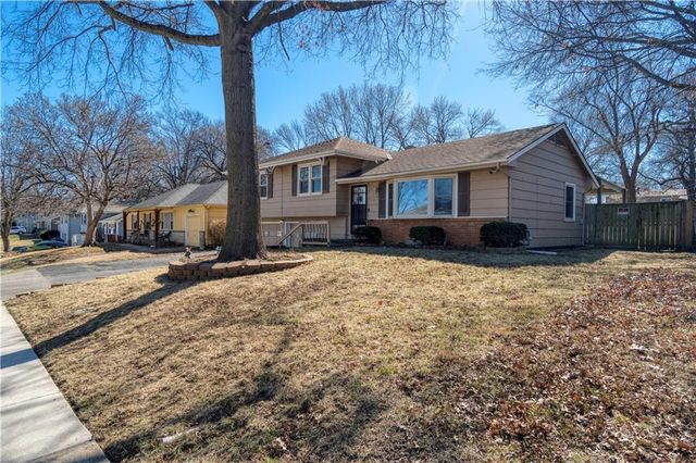 8409 E 85th Street, Raytown, MO 64138