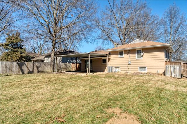 8409 E 85th Street, Raytown, MO 64138