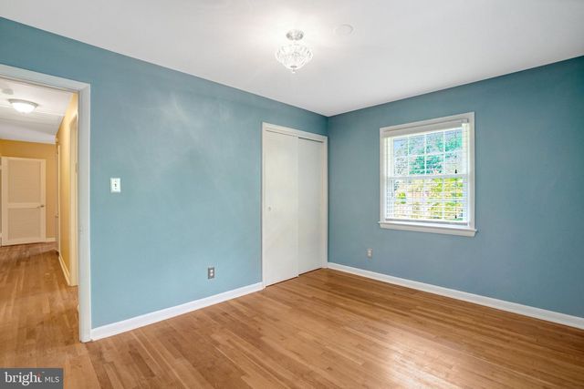 821 N LATHAM ST, Alexandria, VA 22304