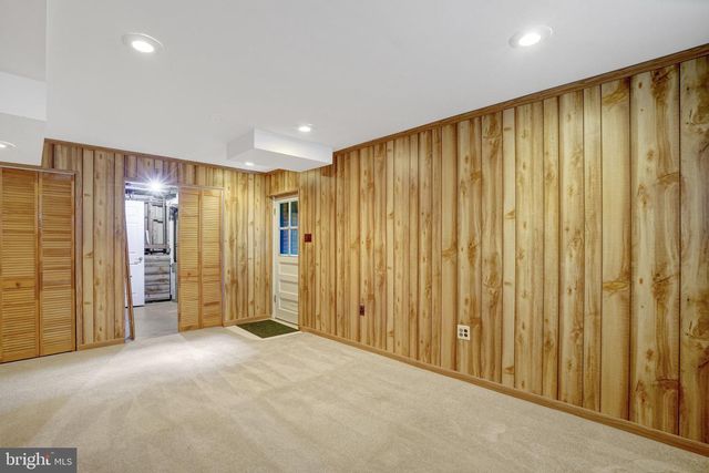 821 N LATHAM ST, Alexandria, VA 22304
