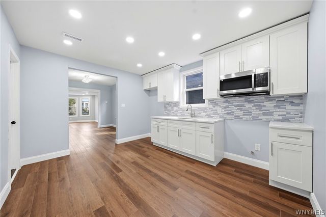 428 Dearborn Street, Buffalo, NY 14207