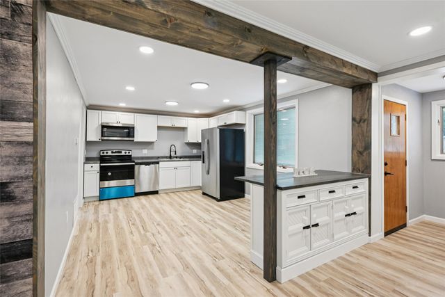 510 S 4th Street, Knoxville, IA 50138