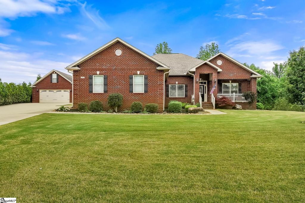 109 Baybrooke Lane, Anderson, SC 29621