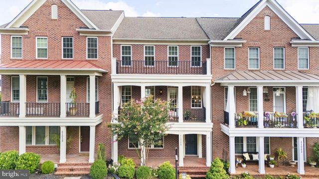 41060 DORATI SQ, Leesburg, VA 20175