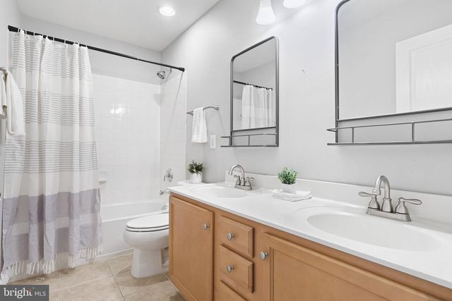 41060 DORATI SQ, Leesburg, VA 20175