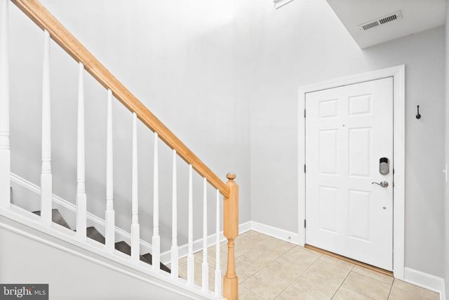 41060 DORATI SQ, Leesburg, VA 20175