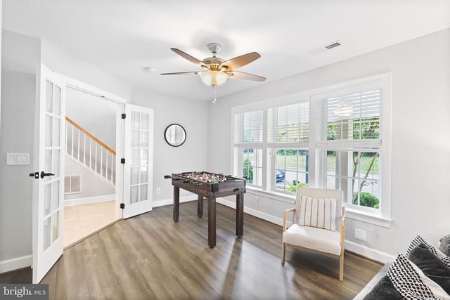 41060 DORATI SQ, Leesburg, VA 20175