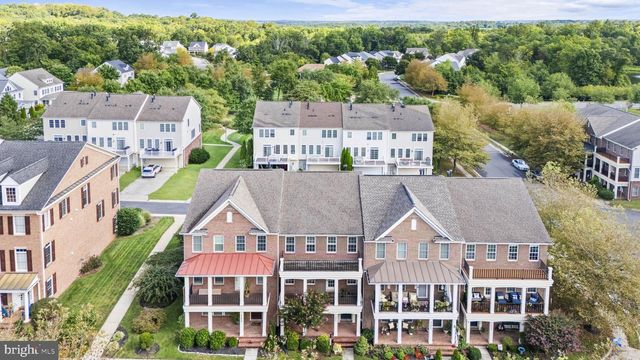 41060 DORATI SQ, Leesburg, VA 20175