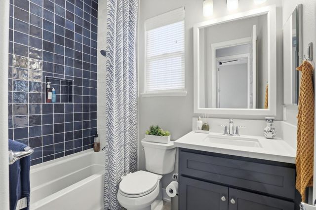 625 Los Castanos Drive 42, Morgan Hill, CA 95037