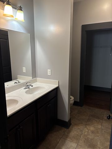 3038 Whitland Crossing Dr, Nashville, TN 37214