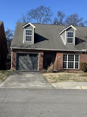 3038 Whitland Crossing Dr, Nashville, TN 37214