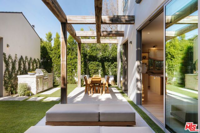 4209 Vantage Avenue, Studio City (los Angeles), CA 91604