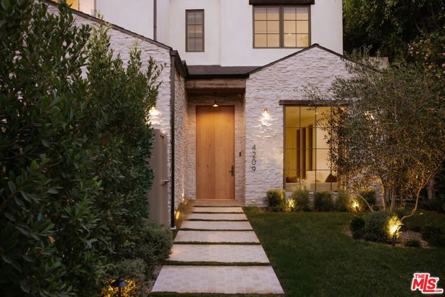 4209 Vantage Avenue, Studio City (los Angeles), CA 91604