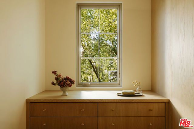 4209 Vantage Avenue, Studio City (los Angeles), CA 91604