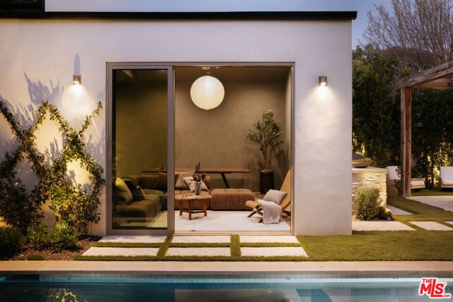 4209 Vantage Avenue, Studio City (los Angeles), CA 91604