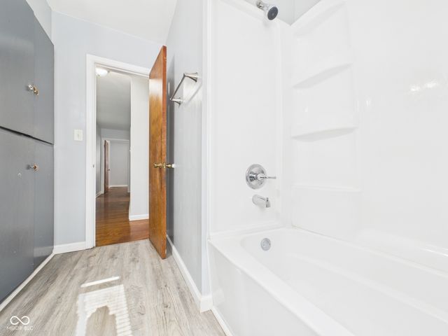 916 Alhambra Drive, Anderson, IN 46012