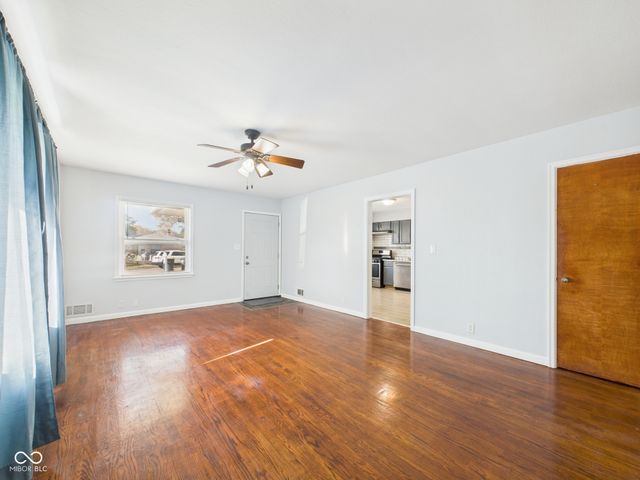 916 Alhambra Drive, Anderson, IN 46012