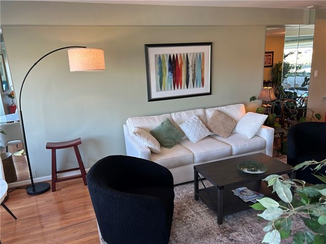 320 Fort Duquesne Blvd 7G, Downtown Pgh, PA 15222