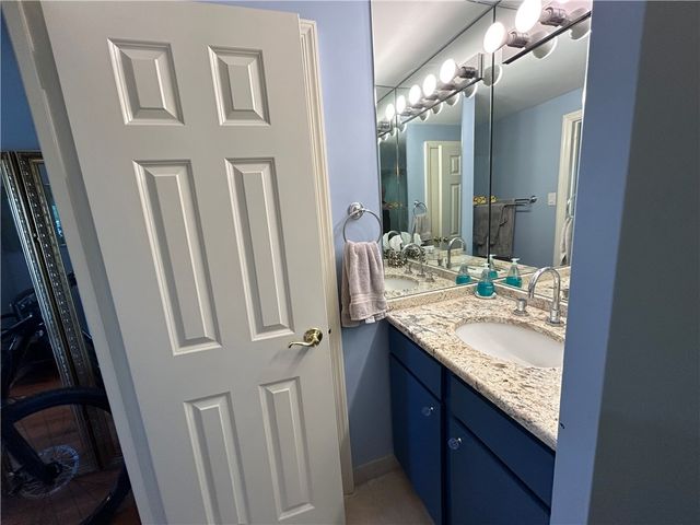 320 Fort Duquesne Blvd 7G, Downtown Pgh, PA 15222
