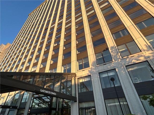 320 Fort Duquesne Blvd 7G, Downtown Pgh, PA 15222