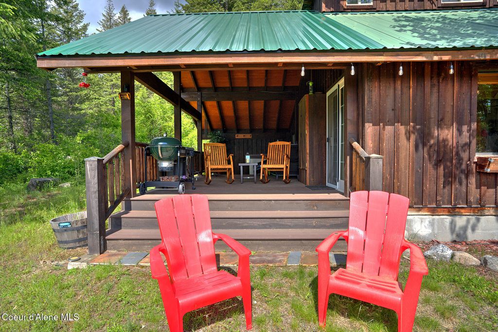 223 Birdpoint RD, Bonners Ferry, ID 83805 photo 5