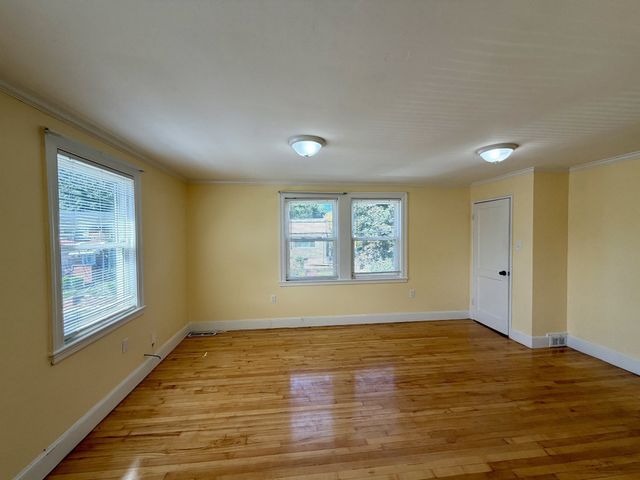 19 Ridgeview Ave 2, Boston, MA 02126