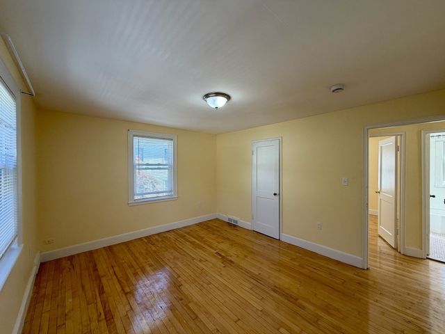 19 Ridgeview Ave 2, Boston, MA 02126