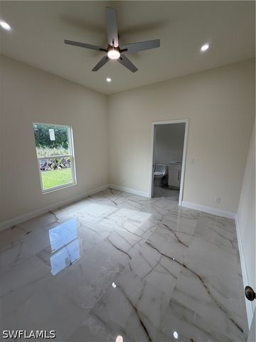 404 W 17th ST, Lehigh Acres, FL 33972