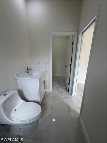 404 W 17th ST, Lehigh Acres, FL 33972