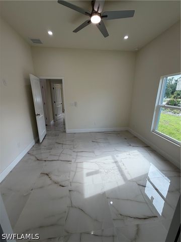 404 W 17th ST, Lehigh Acres, FL 33972