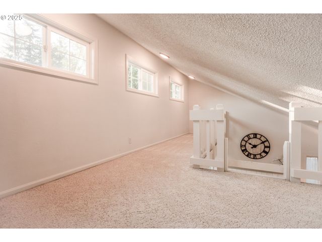 2329 WILLONA Park, Eugene, OR 97408