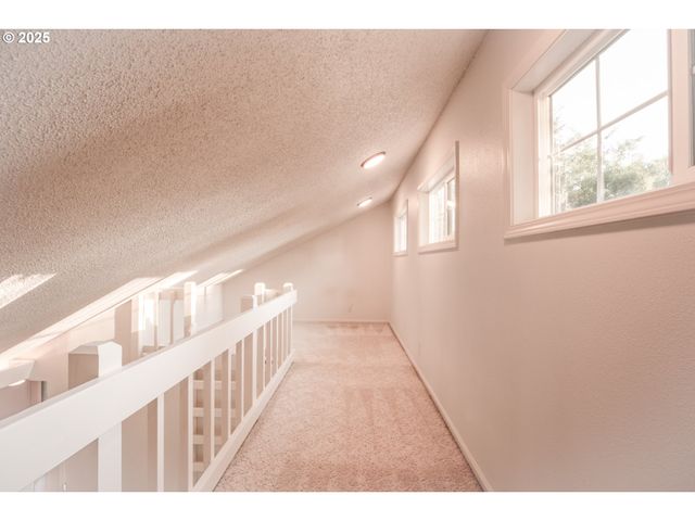 2329 WILLONA Park, Eugene, OR 97408