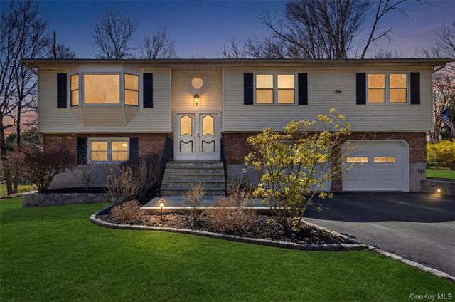 76 Colonel Enoch Drive, Carmel, NY 10512