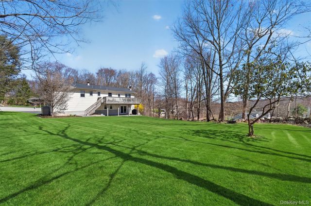 76 Colonel Enoch Drive, Carmel, NY 10512