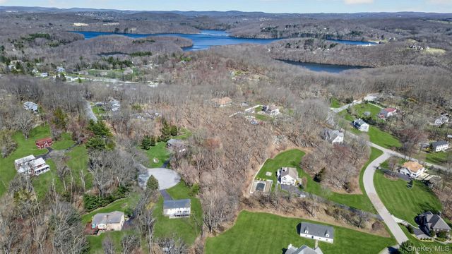 76 Colonel Enoch Drive, Carmel, NY 10512
