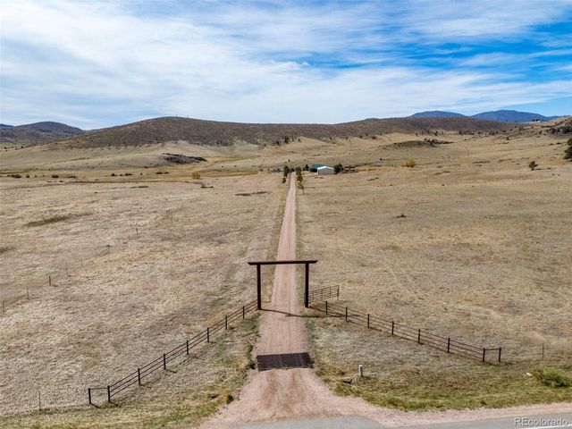 11881 W County Road 74e, Livermore, CO 80536