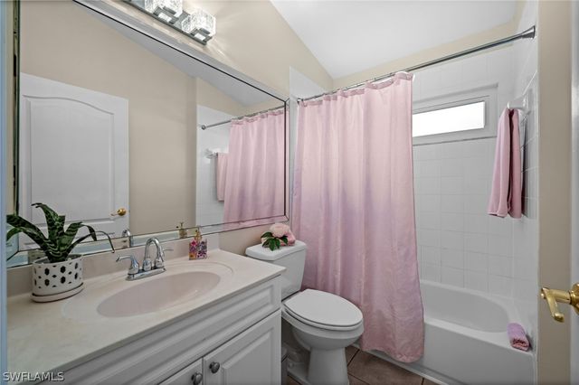 9481 Tranquil CT, Bonita Springs, FL 34135