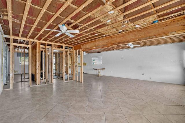 17 SEASIDE COURT, Holmes Beach, FL 34217