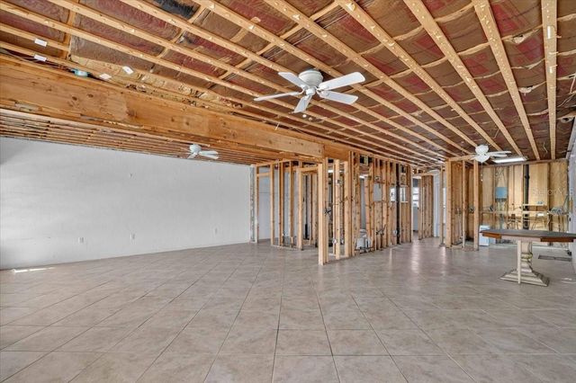 17 SEASIDE COURT, Holmes Beach, FL 34217