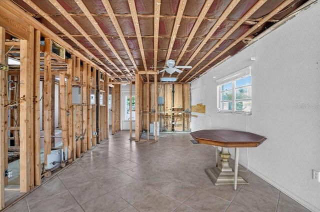 17 SEASIDE COURT, Holmes Beach, FL 34217