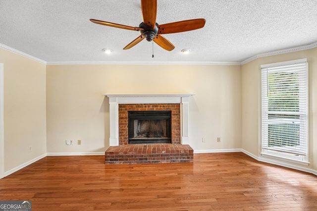 1100 Waterfall Way, Canton, GA 30114