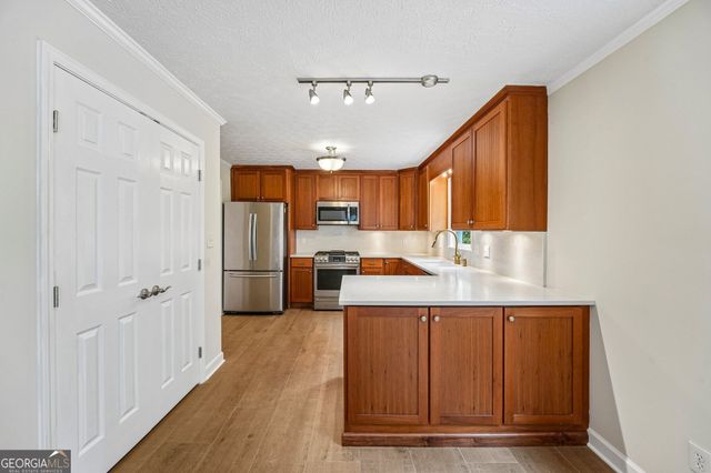 1100 Waterfall Way, Canton, GA 30114