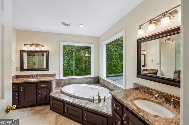 1100 Waterfall Way, Canton, GA 30114