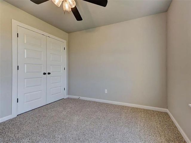 1935 W Flintlock Way, Mustang, OK 73064