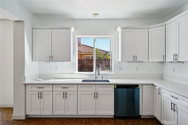 974 Paintbrush Trail, Hemet, CA 92545