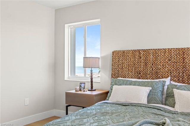 1341 Middle Gulf DR 5C, Sanibel, FL 33957