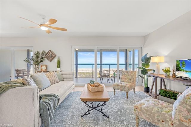 1341 Middle Gulf DR 5C, Sanibel, FL 33957