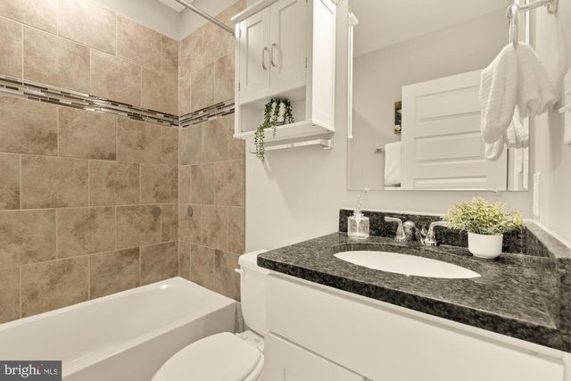 3105 E BALTIMORE ST, Baltimore, MD 21224